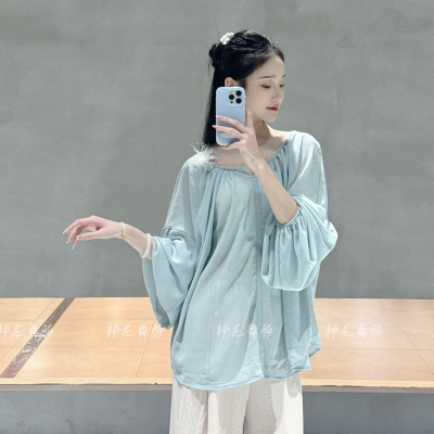 古典舞新款上衣飘逸仙气中国舞舞蹈服宽松白色演出服现代舞练功服