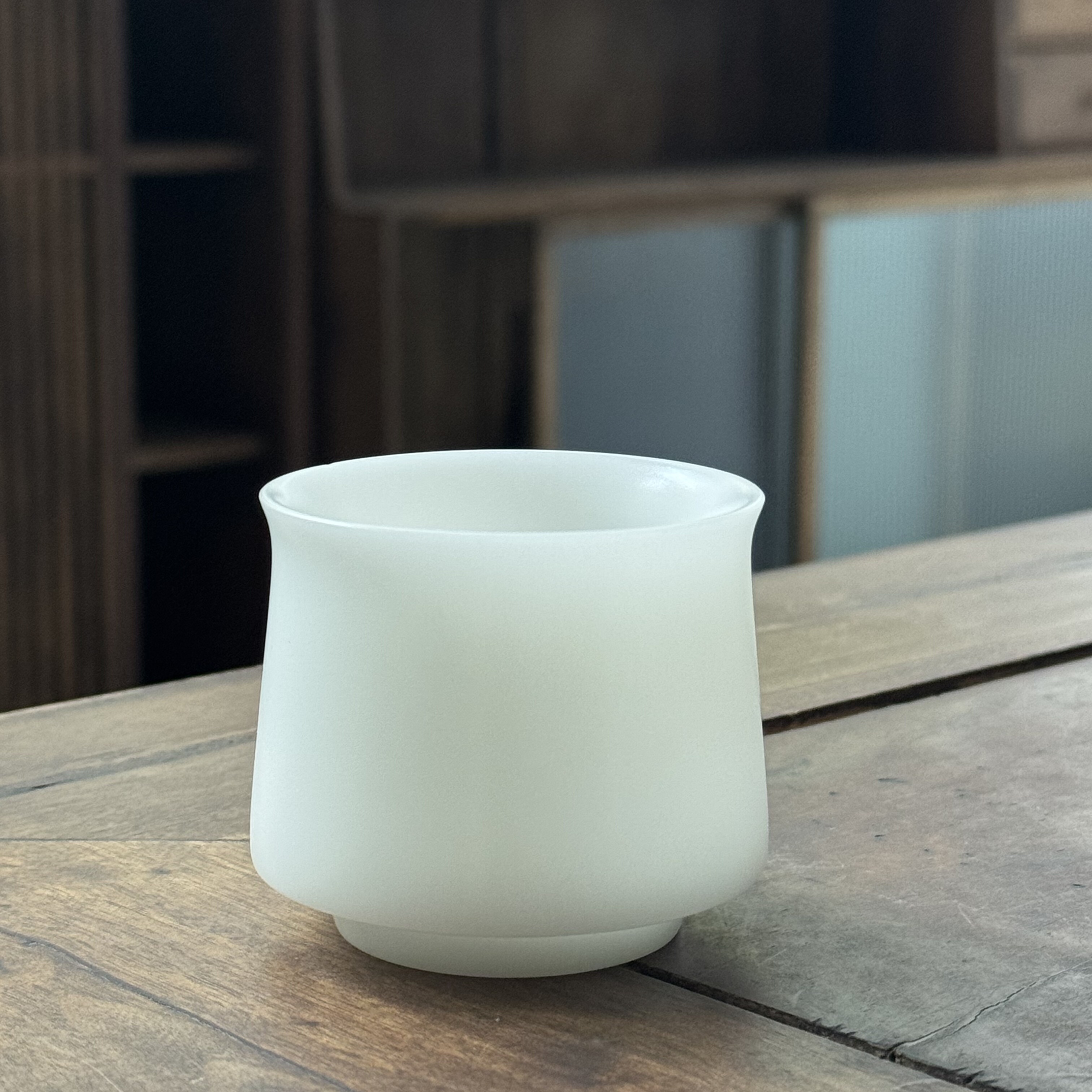 素烧德化白瓷大压手杯璞玉冰种玉瓷主人杯茶杯原矿高温瓷高档个人