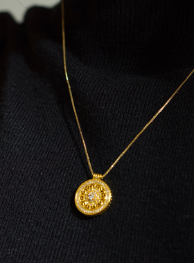 CVON八宝罗盘项链高级感轻奢小众锁骨颈链毛衣链复古金色吊坠配饰