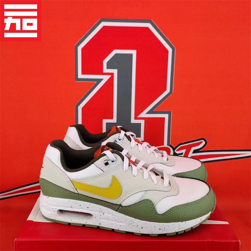 NIKE耐克运动休闲跑步鞋图片
