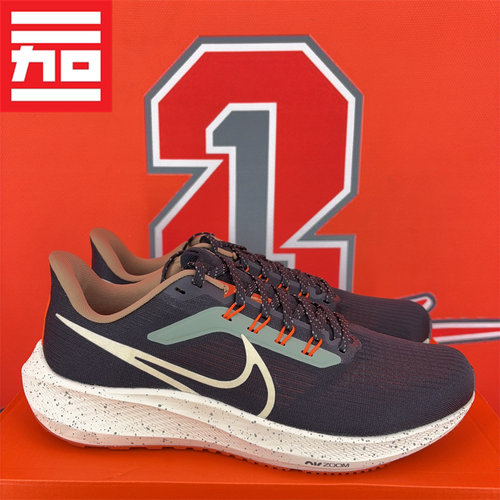 NIKE耐克黑武士拒水运动跑步鞋