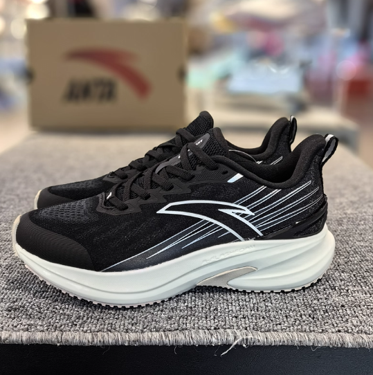 安踏正品羚跑4代女鞋2024夏新款中考体测缓震训练跑步鞋122425585