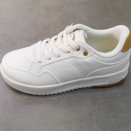 安踏正品破竹女休闲低帮小白鞋2025春新款简约运动板鞋122518012