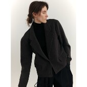 克制高级无法言说轻松表达若有似无 COLN呢料短款 西装 斯文气质