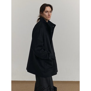 灰 剪裁有着懂藏锋 COLN羊毛混纺立领大衣清隽也优雅 知进退