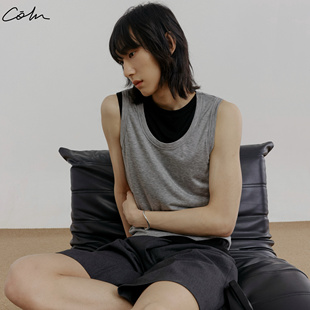 COLN薄透背心版 第二件五折 型带着些克制面料透着些暧昧