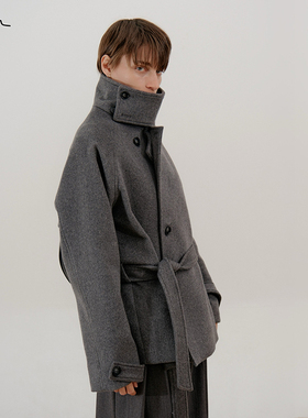 COLN天寒地冻穿羊毛系带高领短大衣这样好看时髦的外套才是正经事