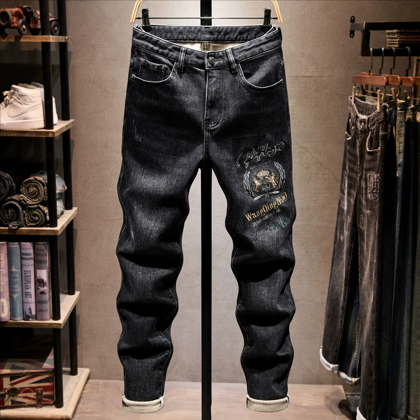 2025冬刺绣高端刺绣牛仔裤男柔软潮牌时尚弹力修身小脚长裤子保暖