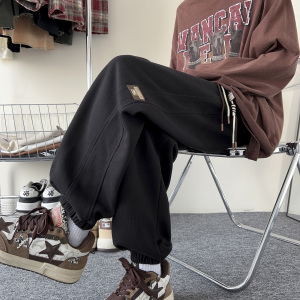 2025春装新款立体剪裁男士休闲裤时尚贴标束脚裤 K6695-P45，男装休闲裤，电商A006