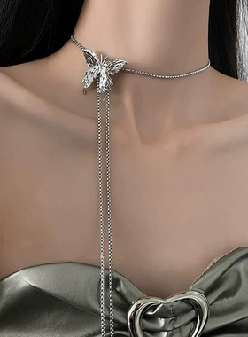 暗黑抽拉蝴蝶小众设计夸张锁骨链