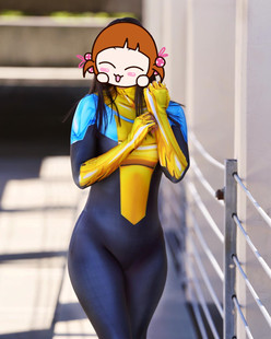 女款无-敌小子连体紧身衣Invincible全能少侠Mark Grayson Cos服