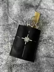 Original Design Barber Scissors Bag in Black Vegetable-Tanned Cowhide with Vintage Wash and Silver Crossbody Strap