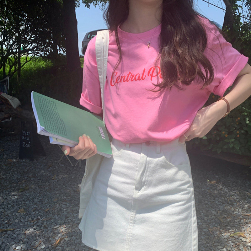 夏天多巴胺穿搭玫粉色短袖t恤女生字母纯棉正肩上衣甜美圆领宽松
