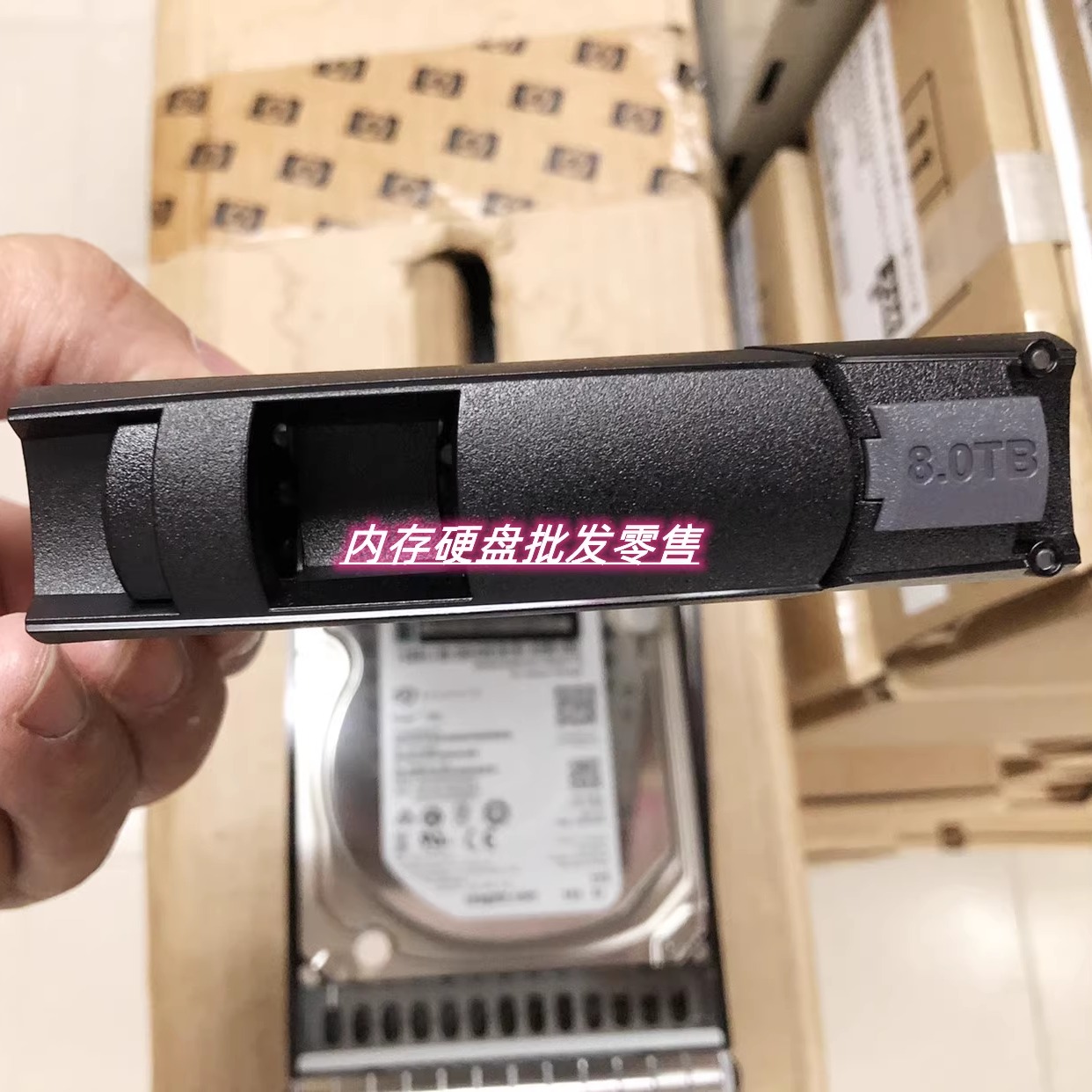 联想DE 4XB7A14101 01PG624 8TB 7.2K 3.5 SAS DE4000 存储 硬盘