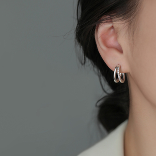 【巷南】999银双层圈圈耳环女高级感2026新爆款耳钉小众设计耳饰
