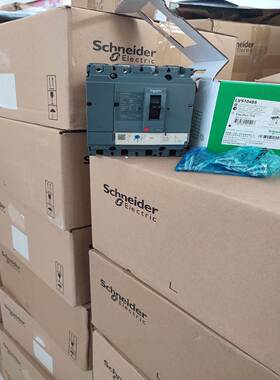 非实价议价议价捷诚：施耐德CVS塑壳断路器空气开关4P80100A全新