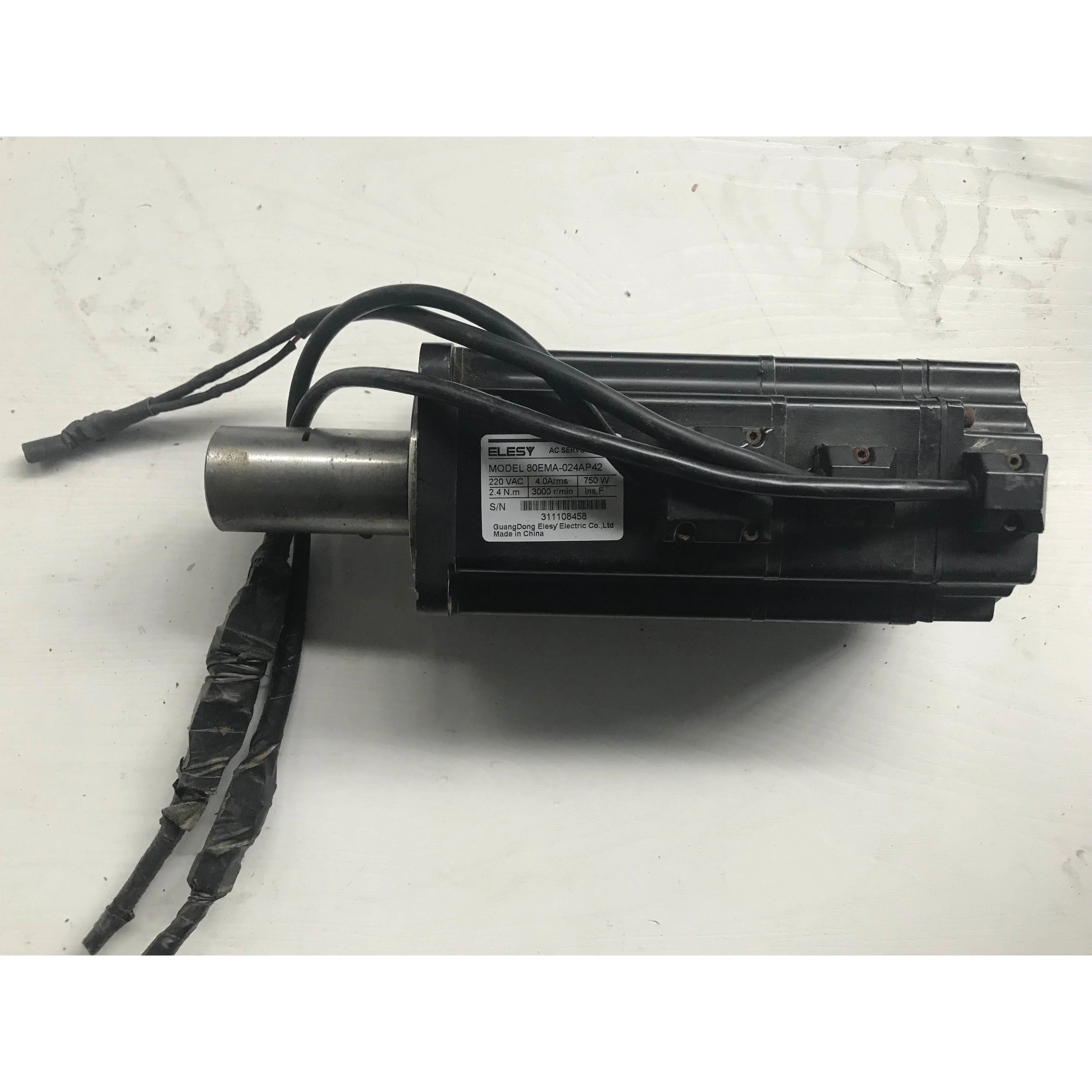 非实价议价议价浩 80EMA-024AP42 电机750W 二手 实物拍摄非实价