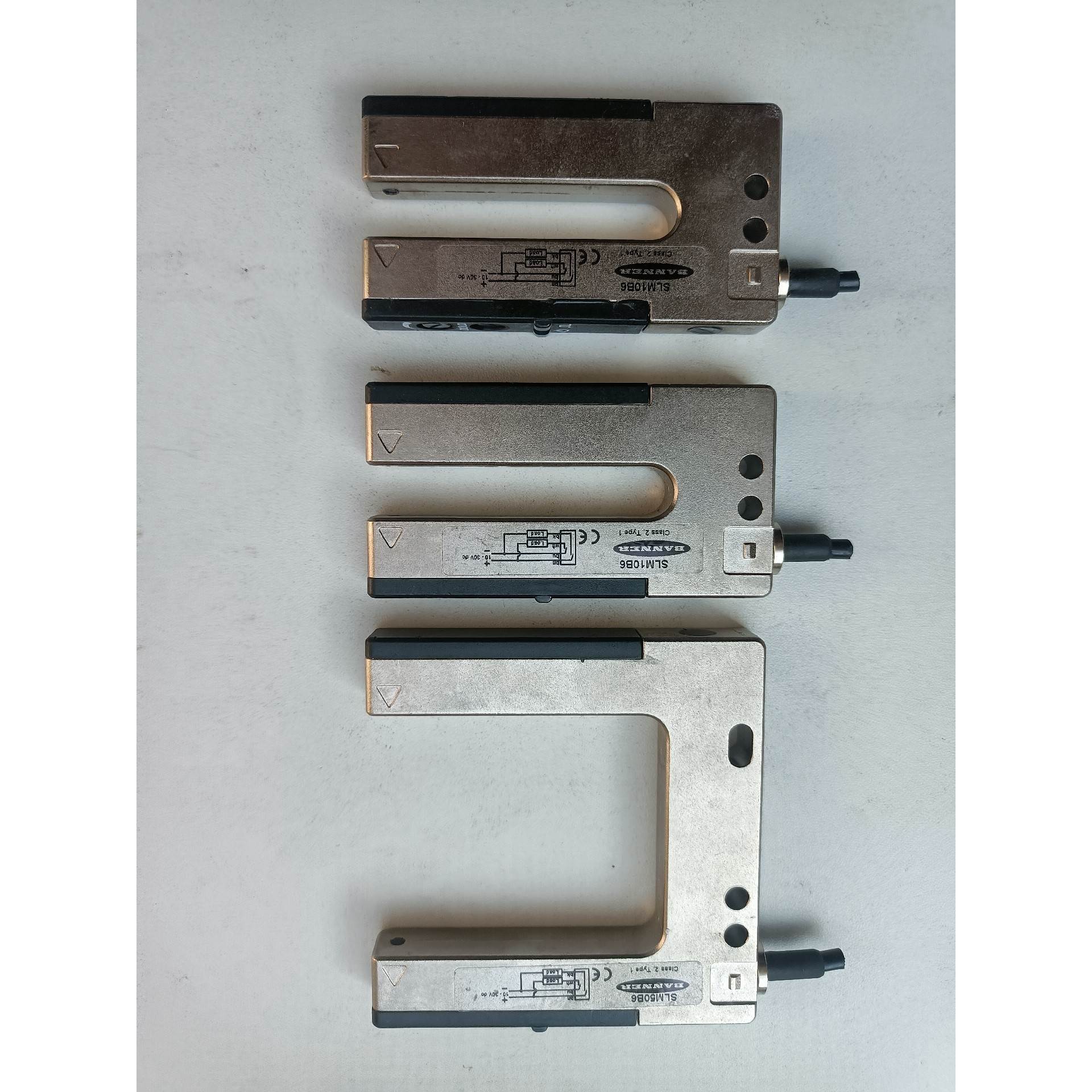 非实价议价议价议价大厂拆机剪线!SLM10B6槽型传感器二台,SLM50B6