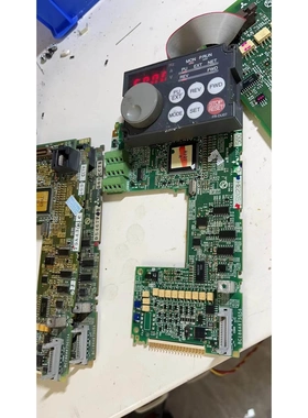 非实价议价议价二手BC186A675G56 F70CA560三菱变频器F740大功率