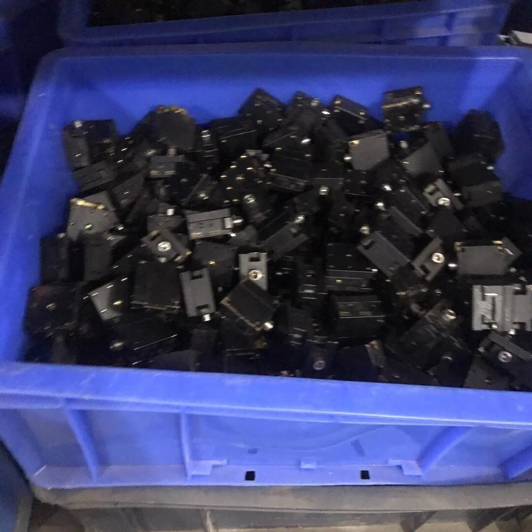 非实价议价议价询价台湾GMT MC2E-25手调燕尾槽XY轴手动滑稽台，