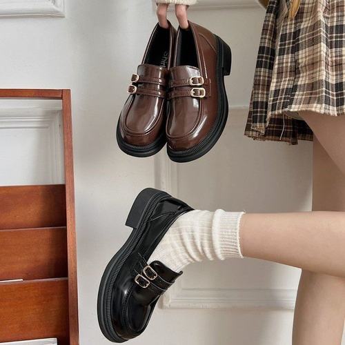 通勤单鞋棕色学院风小皮鞋