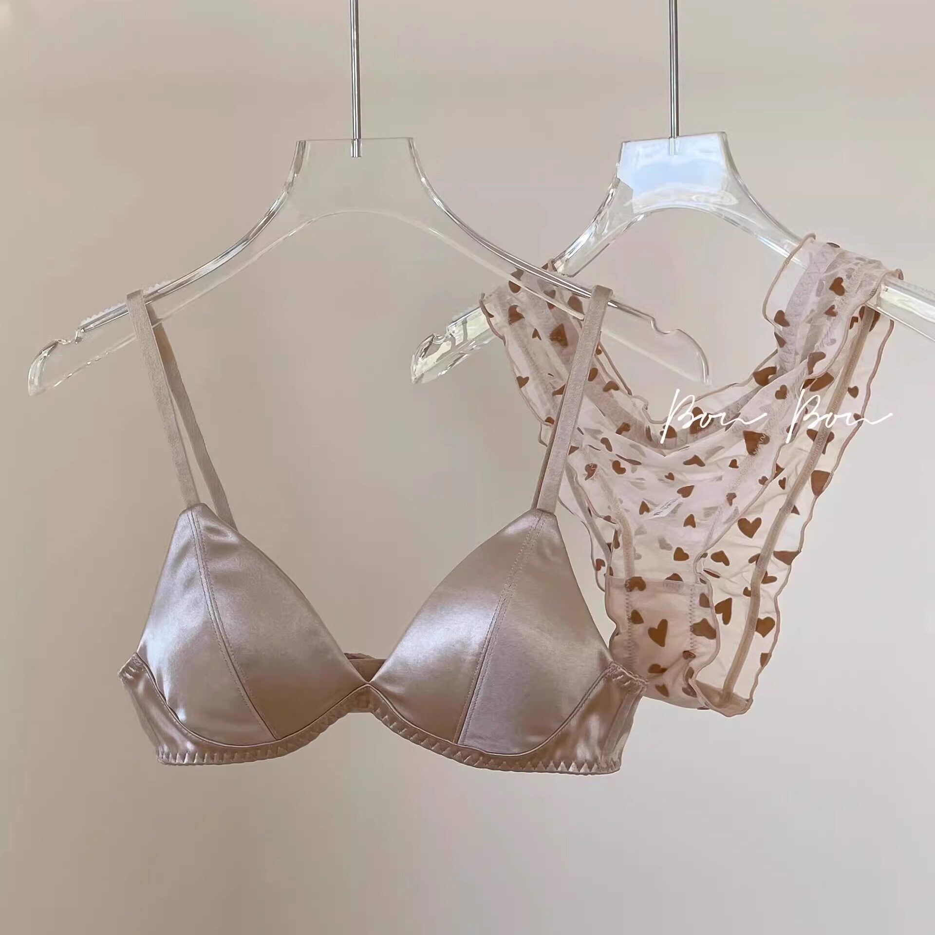 【两套装】辣妹的法式bra~美式甜心~高级显白~三角杯垫巨性感美背