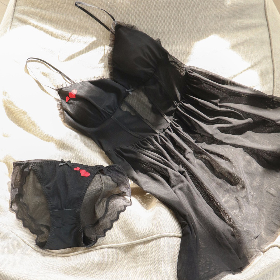 訫心性感水晶网纱刺绣吊带裙睡裙