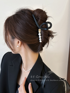 气质高级感大号珍珠抓夹女后脑勺盘发鲨鱼夹2026年新款发夹头饰品
