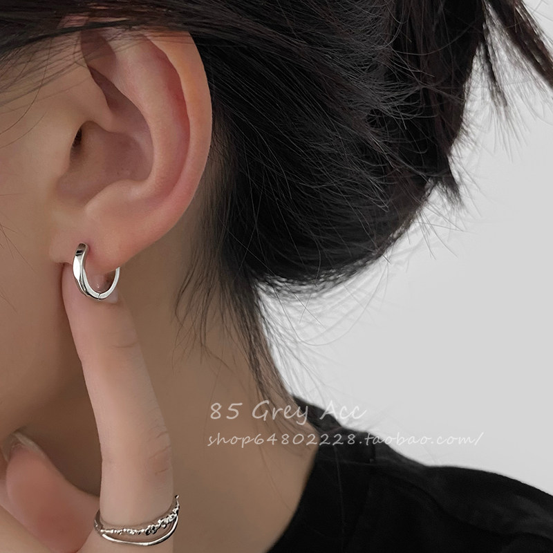 小号耳环女2025年新款爆款冷淡风