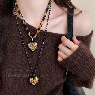 复古爱心土星豹纹项链女款秋冬美式甜酷辣妹风毛衣链长款叠戴配饰