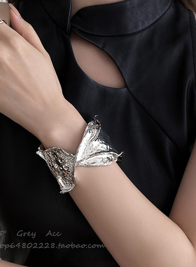 冷淡风液态金属不规则肌理手环