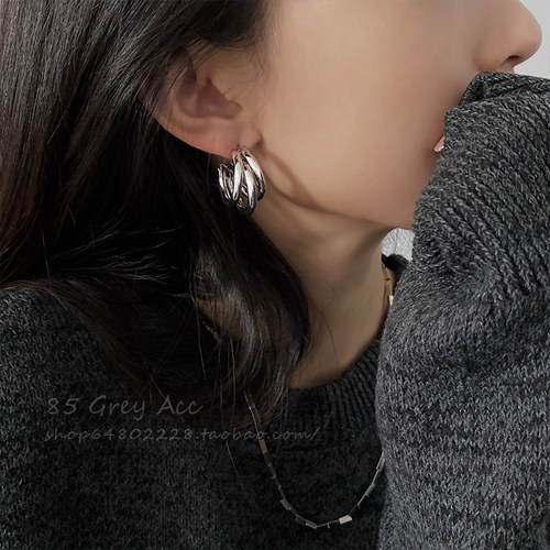 85度灰光面圆圈圈c形女ins耳环