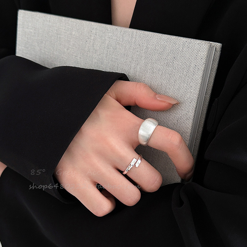 简约百搭拉丝金属哑光银色戒指