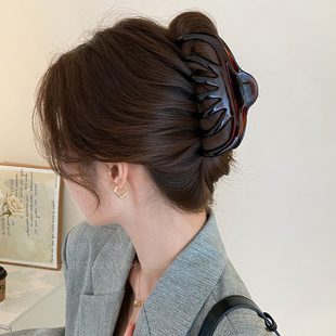 超大号南瓜发夹女春秋季新款百搭后脑勺多发量盘发鲨鱼夹气质抓夹
