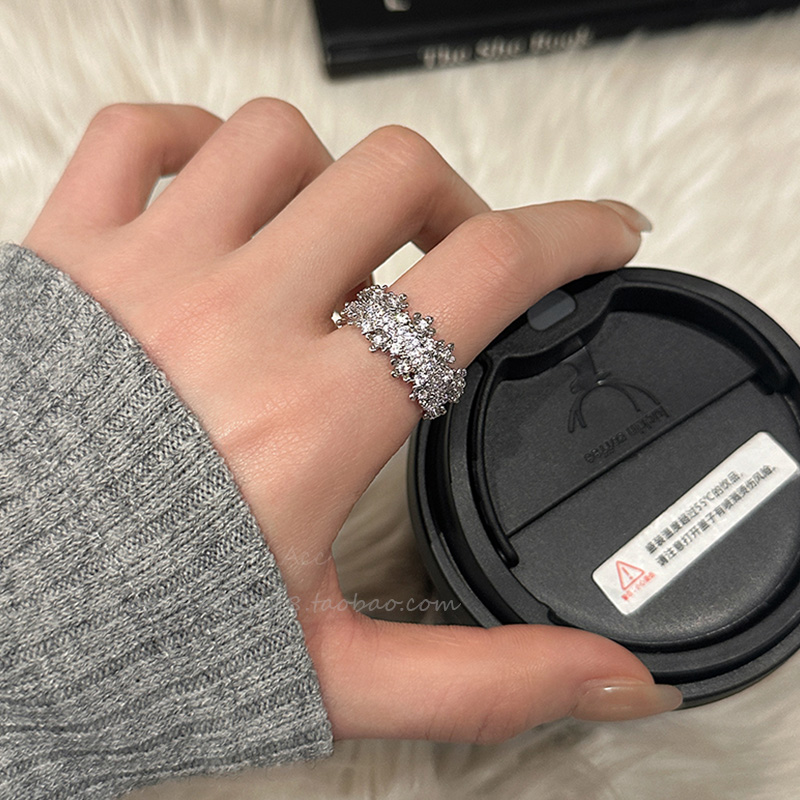 满钻锆石旺财戒指女款