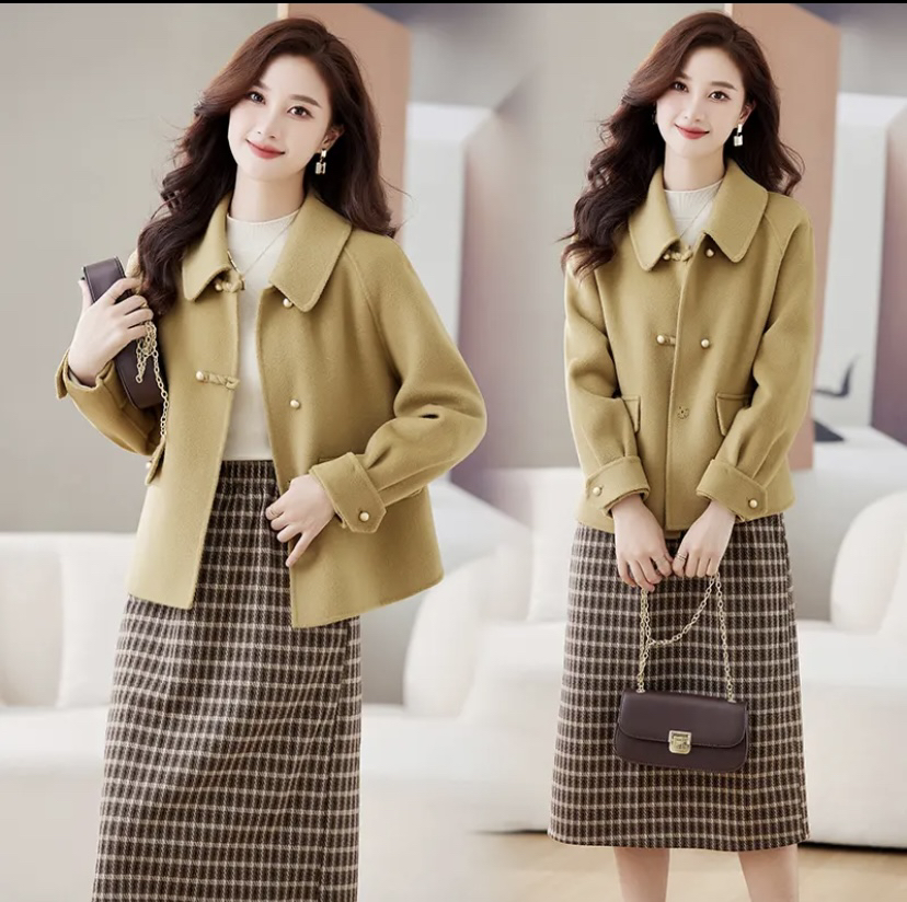 双面绒外套女短款高档新款小个子赫本风高端羊毛双面呢上衣大衣女