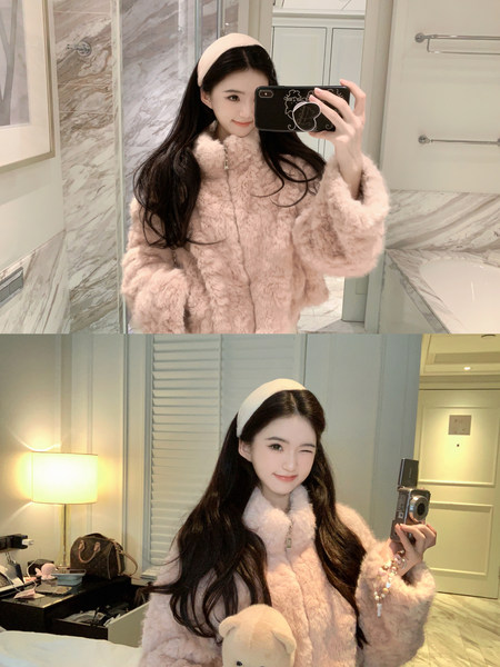 Woman wearing a pink fluffy coat taking mirror selfies in different settings