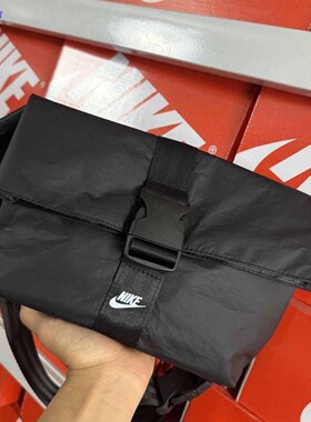 Nike耐克运动休闲潮流时尚黑色挎包单肩包背包学生包BG011-010A