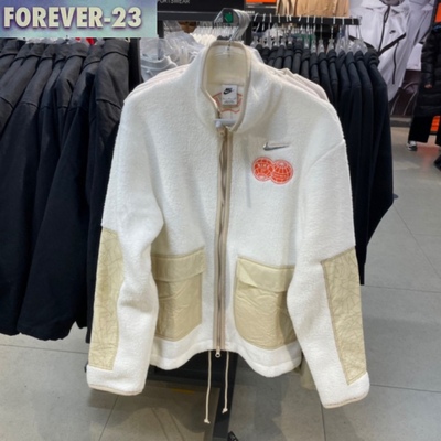 男子羊羔绒立领拉链夹克外套