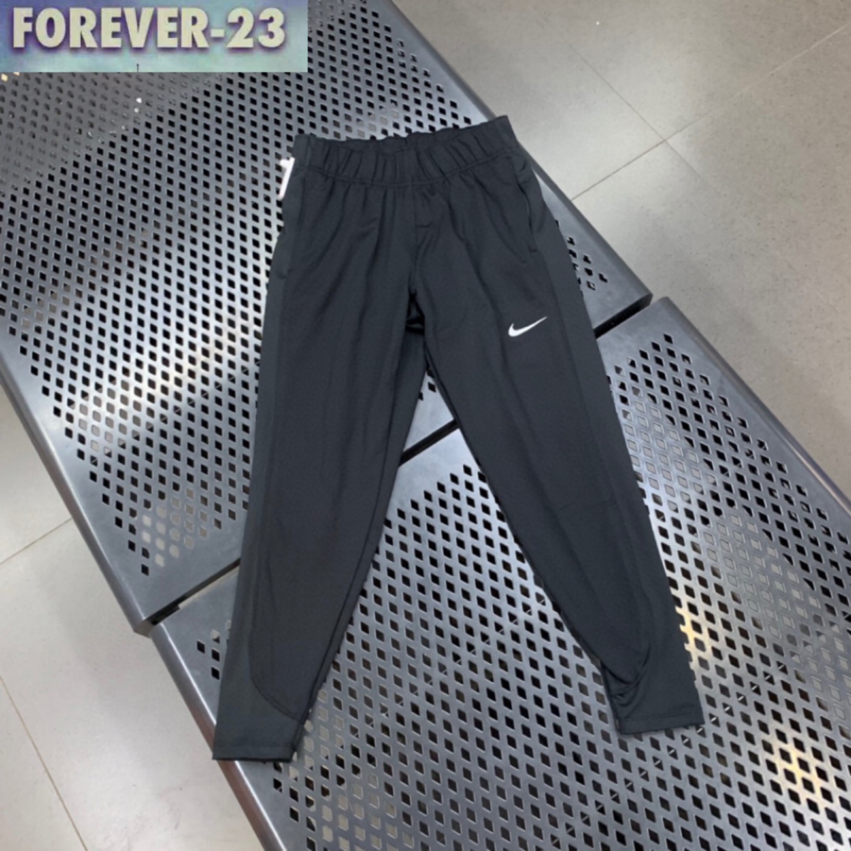 NIKE/耐克 女子加绒速干训练跑步运动修身针织长裤DD6473-010
