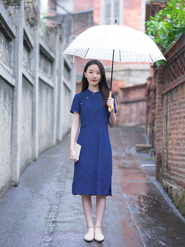 复古风斜襟改良修身短袖绣花旗袍