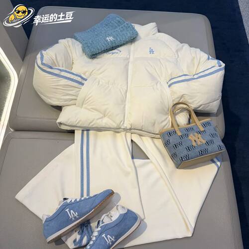 待MLB 26年冬款80%鸭绒女运动休闲立领羽绒服外套3FDJV1266-07CRS