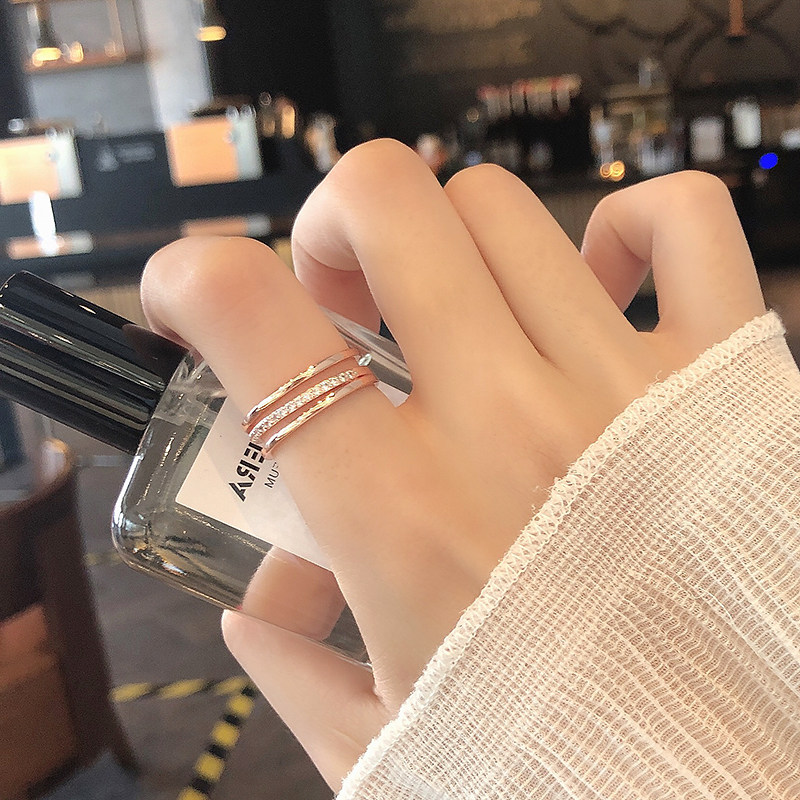 SHINING DIAMOND RING WOMENS COLD STYLE DESIGN SENSE NICHE INDEX FINGER RING INS TIDE RING 520 TANABATA GIFT