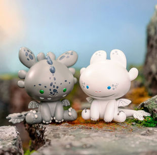 北京环球影城代购正品驯龙高手周边无牙仔没牙仔夜煞光煞手办盲盒