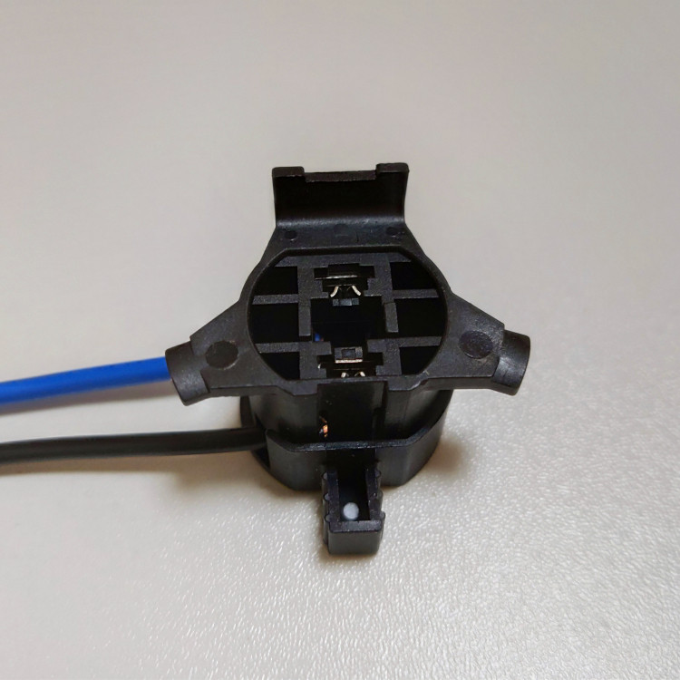 起亚 k3s kx3 k5大灯插头 汽车远光近光灯座 雾灯线束接口 灯头