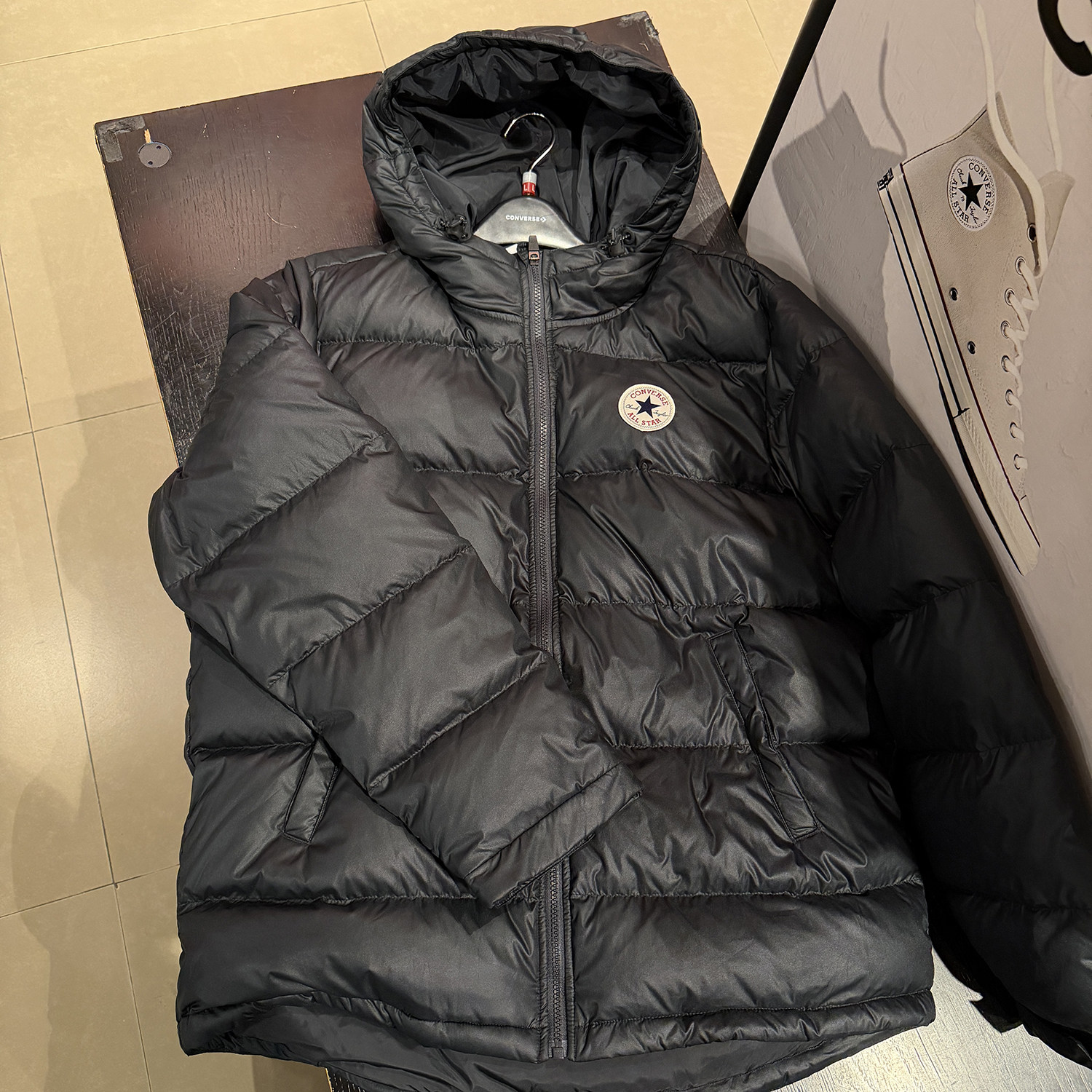 正品Converse匡威运动羽绒服男黑色短款连帽保暖外套 MCJ213-023