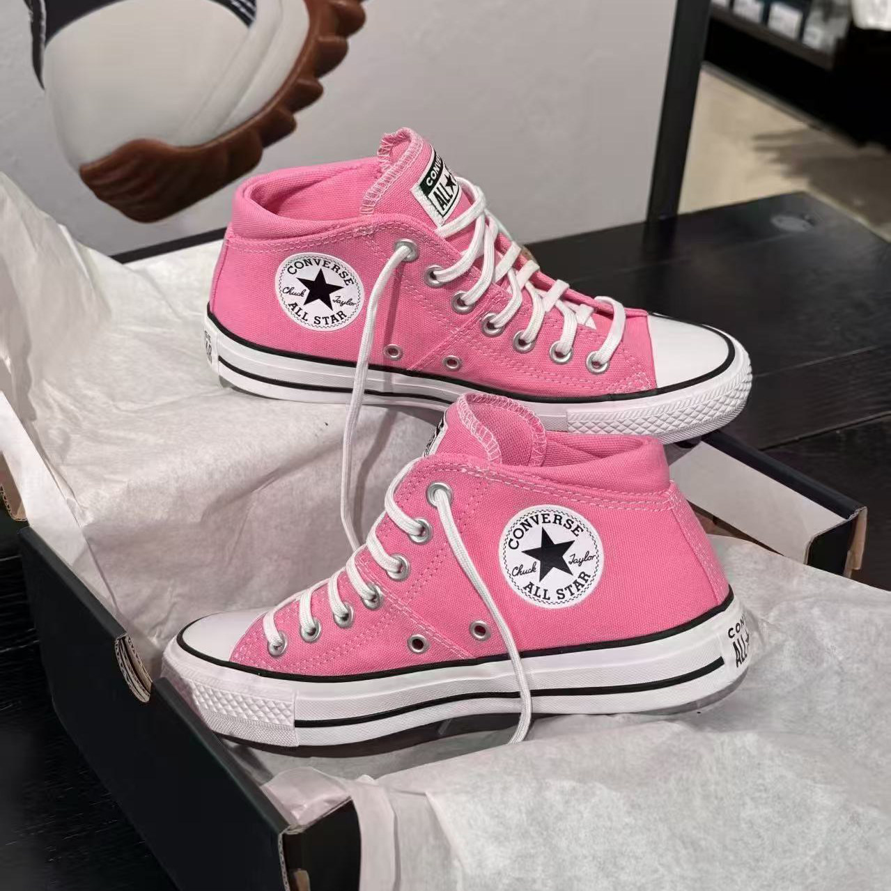 正品CONVERSE匡威 All Star 莫尔登休闲粉色中帮帆布鞋 A16066C