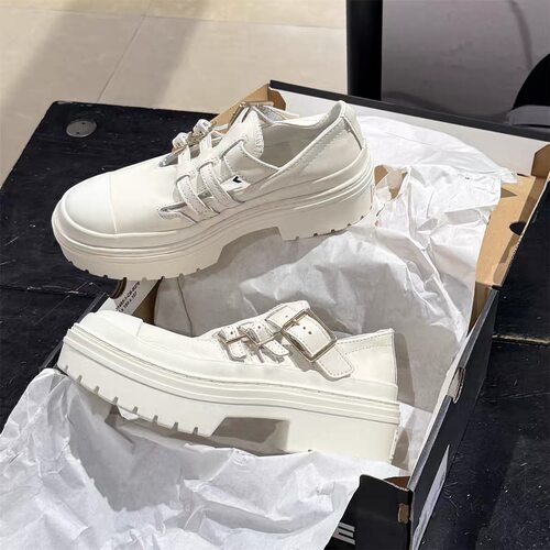CONVERSE Lugged Heel MJ 匡威米色玛丽珍女款休闲小皮鞋 A10617C