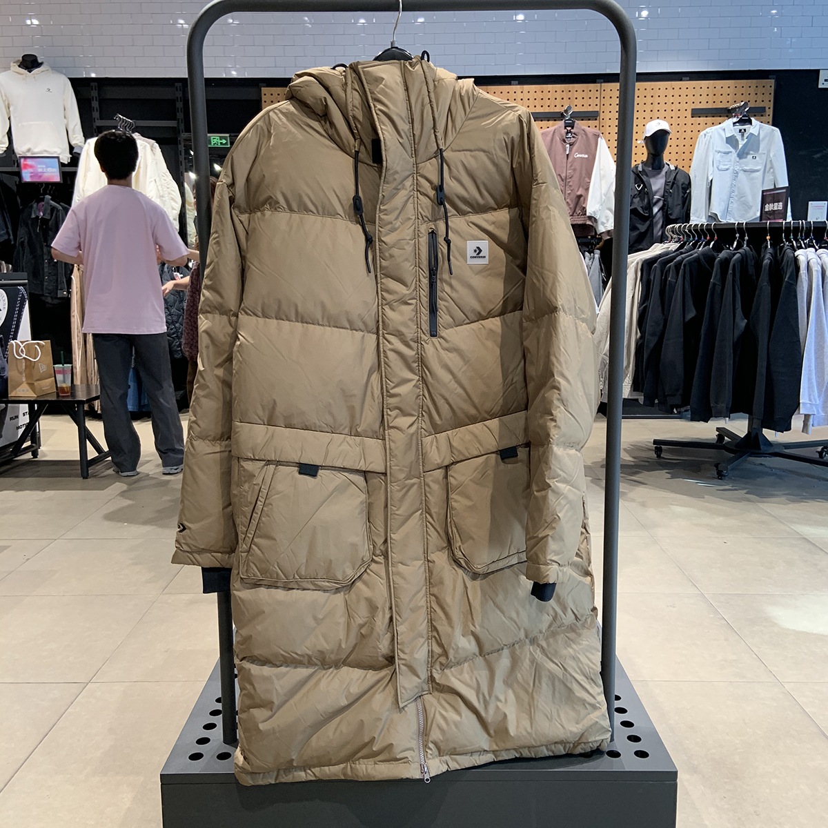 匡威男子加厚保暖羽绒服