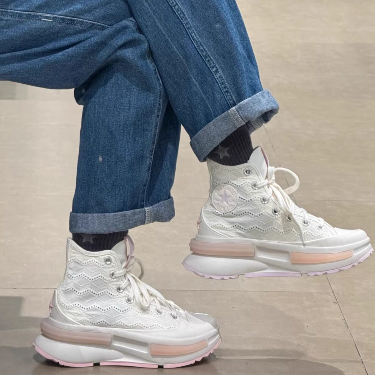 CONVERSE匡威Run Star Legacy夹心刺绣镂空厚底增高帆布鞋A10451C